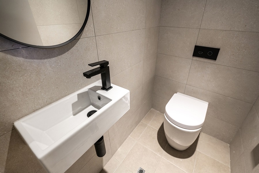 Saltbush Contracting Fitout - WC Modern Minimalistic Toilet Facility