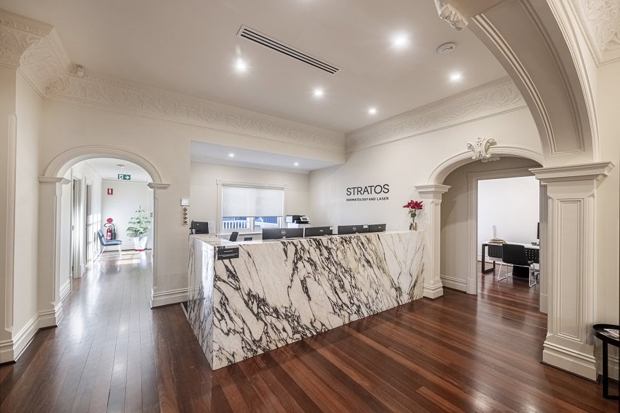 reception stratos dermatology